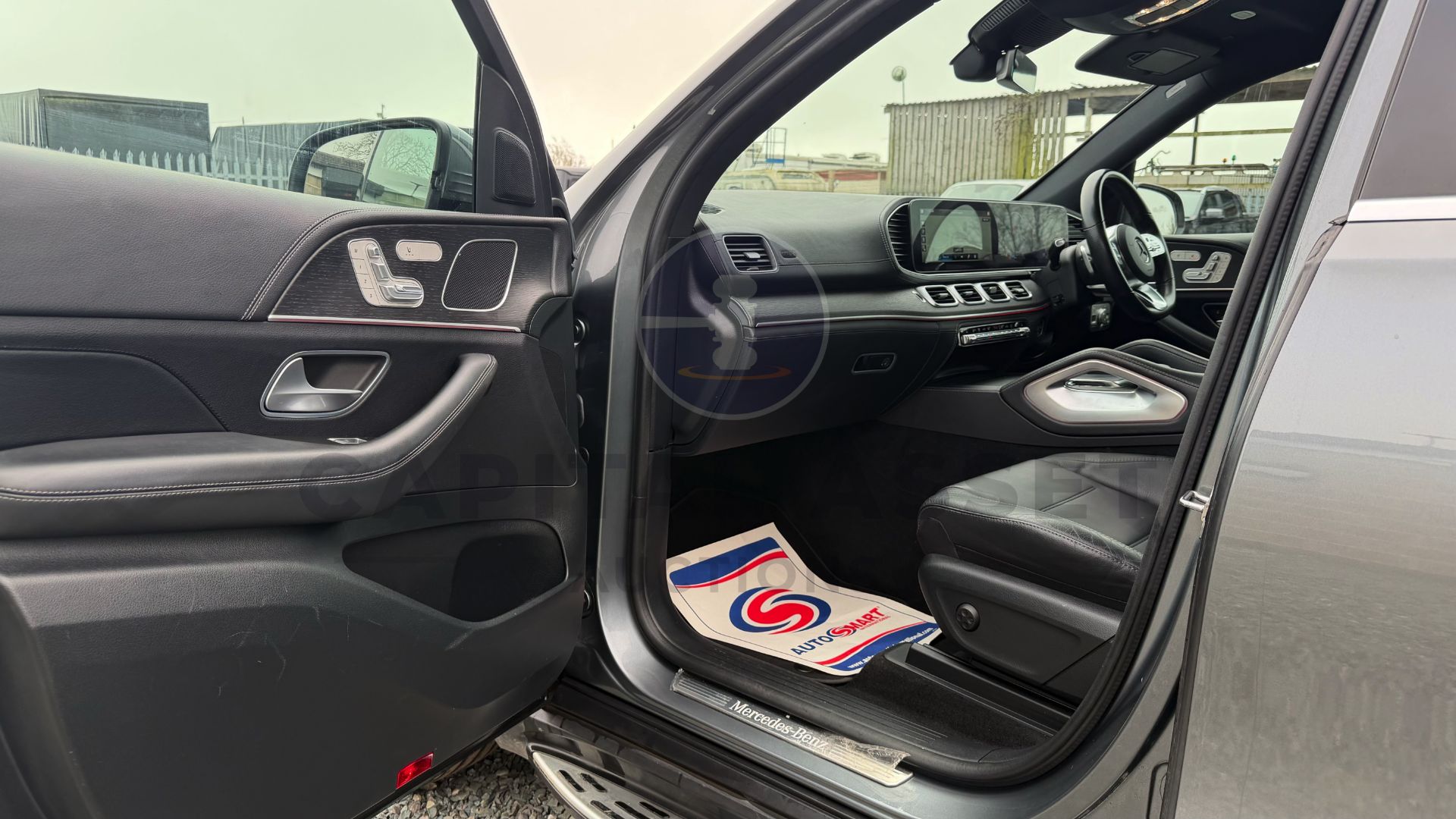 (On Sale) MERCEDES-BENZ GLE 400D *AMG LINE PREMIUM* (2023 - FACELIFT) 9G AUTO *7 SEATER* (NO VAT) - Image 21 of 65