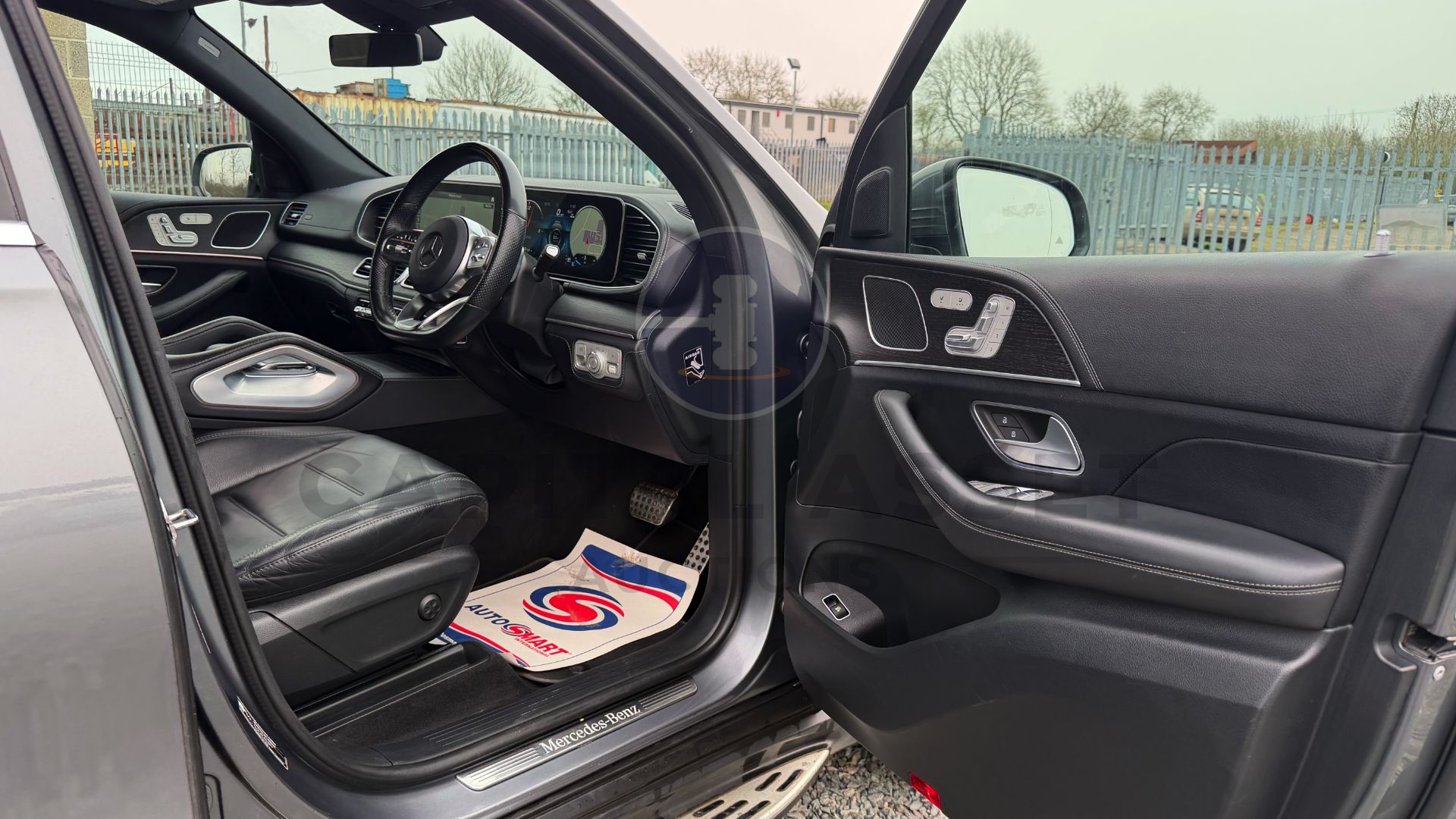 (On Sale) MERCEDES-BENZ GLE 400D *AMG LINE PREMIUM* (2023 - FACELIFT) 9G AUTO *7 SEATER* (NO VAT) - Image 42 of 65