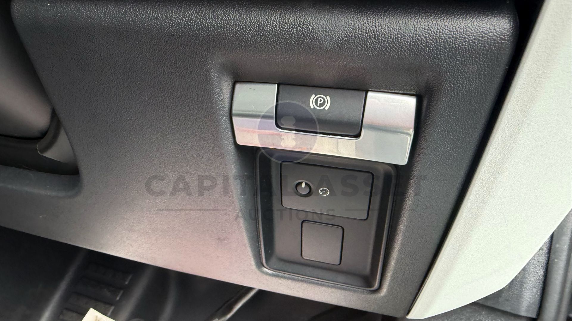 "ON SALE" LAND ROVER DEFENDER 110 *XS EDITION* 5 DOOR SUV (2022 - EURO 6) 3.0 D250 - (NO VAT) - Image 42 of 64