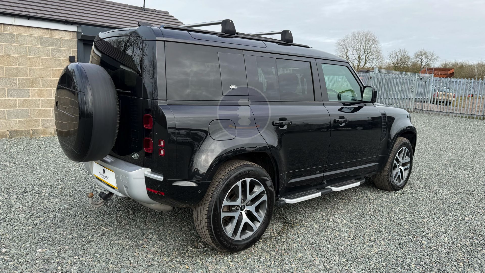 "ON SALE" LAND ROVER DEFENDER 110 *XS EDITION* 5 DOOR SUV (2022 - EURO 6) 3.0 D250 - (NO VAT) - Image 12 of 64