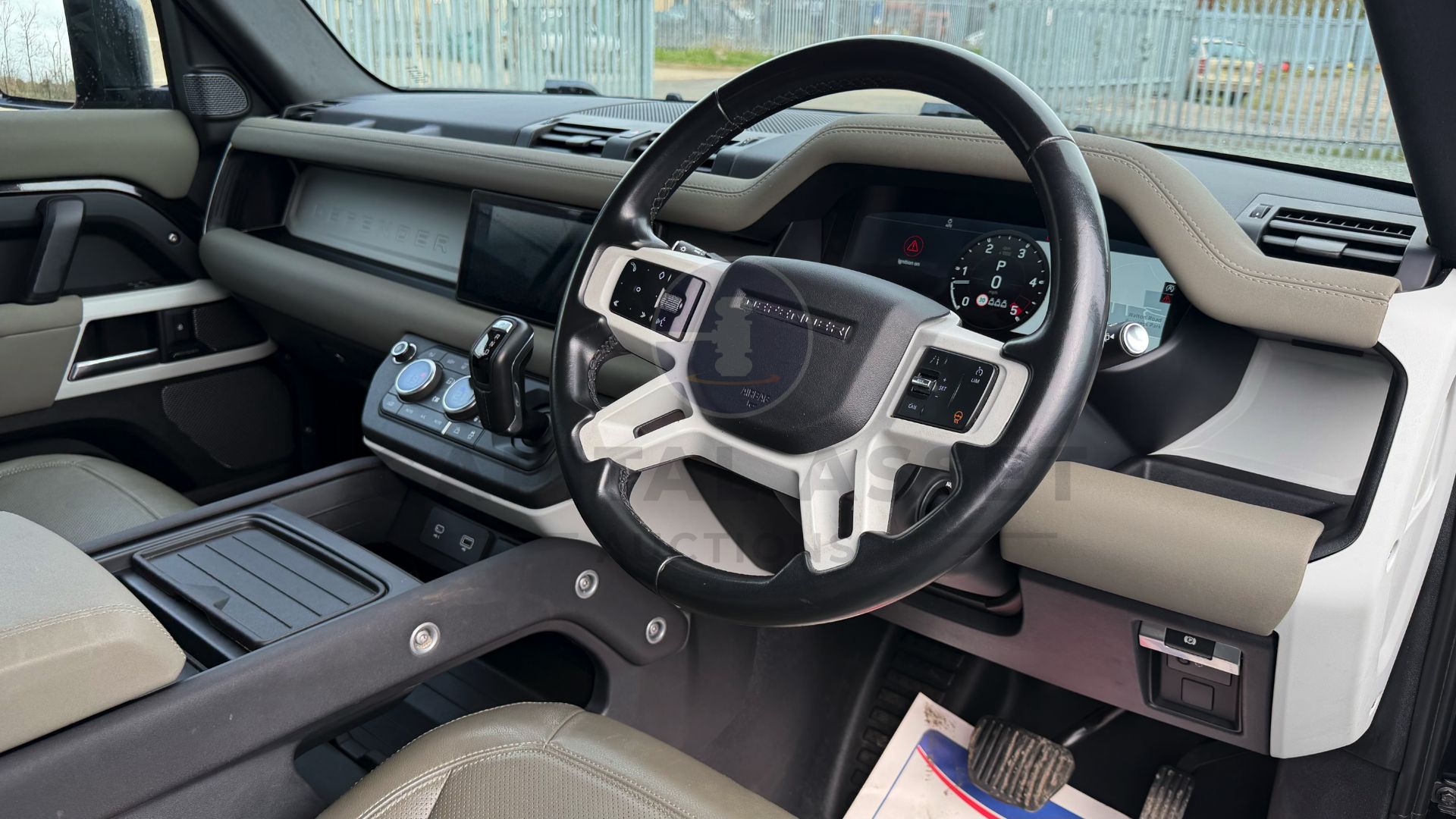 "ON SALE" LAND ROVER DEFENDER 110 *XS EDITION* 5 DOOR SUV (2022 - EURO 6) 3.0 D250 - (NO VAT) - Image 50 of 64