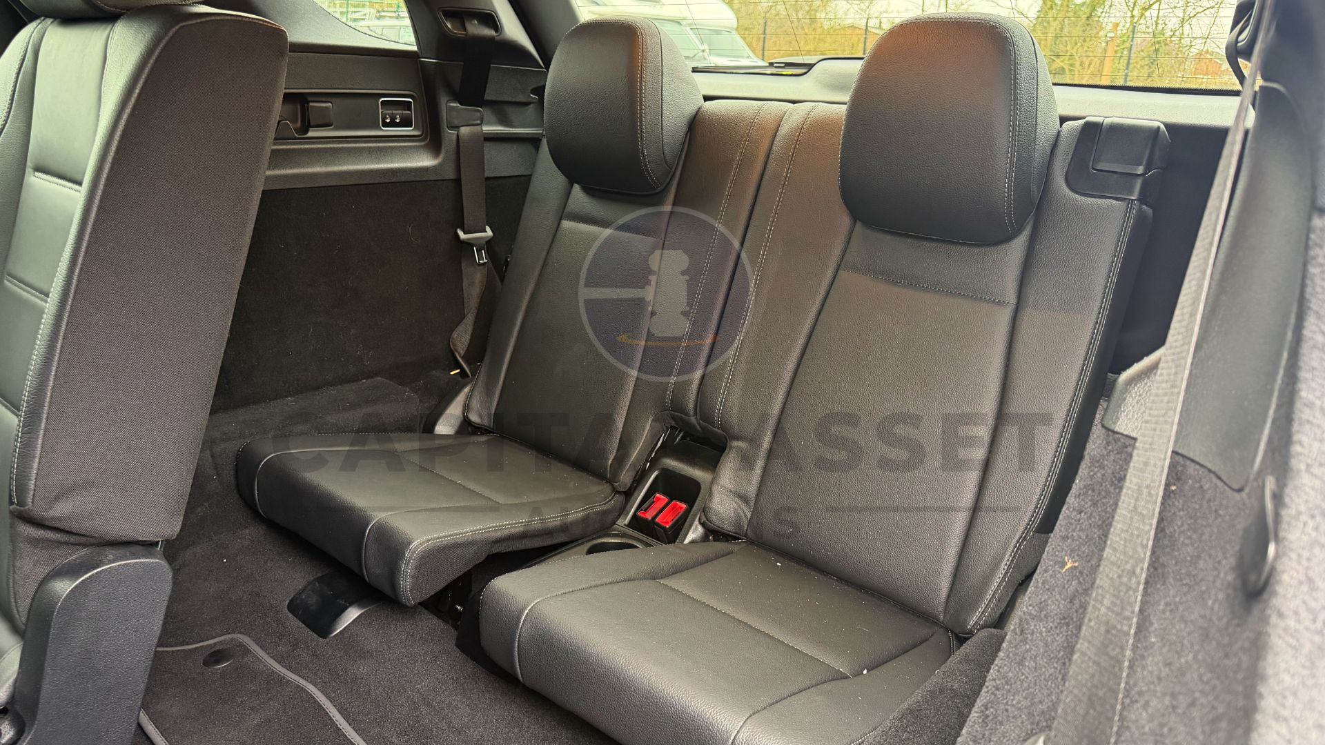 (On Sale) MERCEDES-BENZ GLE 400D *AMG LINE PREMIUM* (2023 - FACELIFT) 9G AUTO *7 SEATER* (NO VAT) - Image 33 of 65