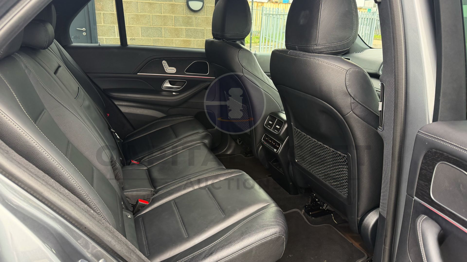 (On Sale) MERCEDES-BENZ GLE 400D *AMG LINE PREMIUM* (2023 - FACELIFT) 9G AUTO *7 SEATER* (NO VAT) - Image 38 of 65