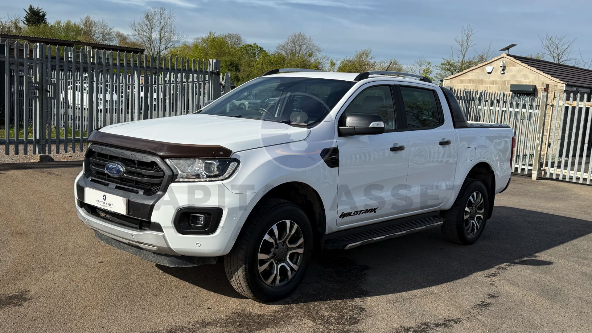 FORD RANGER *WILDTRAK* D/CAB PICK-UP (2022) 2.0 TDCI 'ECOBLUE' 10 SPEED AUTO *ONLY 57,000 FROM NEW* - Image 3 of 50