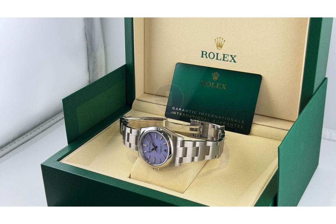 ROLEX OYSTER PERPETUAL *OCTOBER 2025 - ALL NEW / UNWORN* LAVENDER DIAL - OYSTER STEEL *WOW* - Image 30 of 33