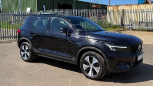 VOLVO XC40 T4 *RECHARGE PLUS* (2023) 1.5 PETROL - ELECTRIC / HYBRID (PHEV) *ULTIMATE SPEC* (NO VAT)