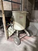 2011 Clemco 2452 Portable Sandblaster