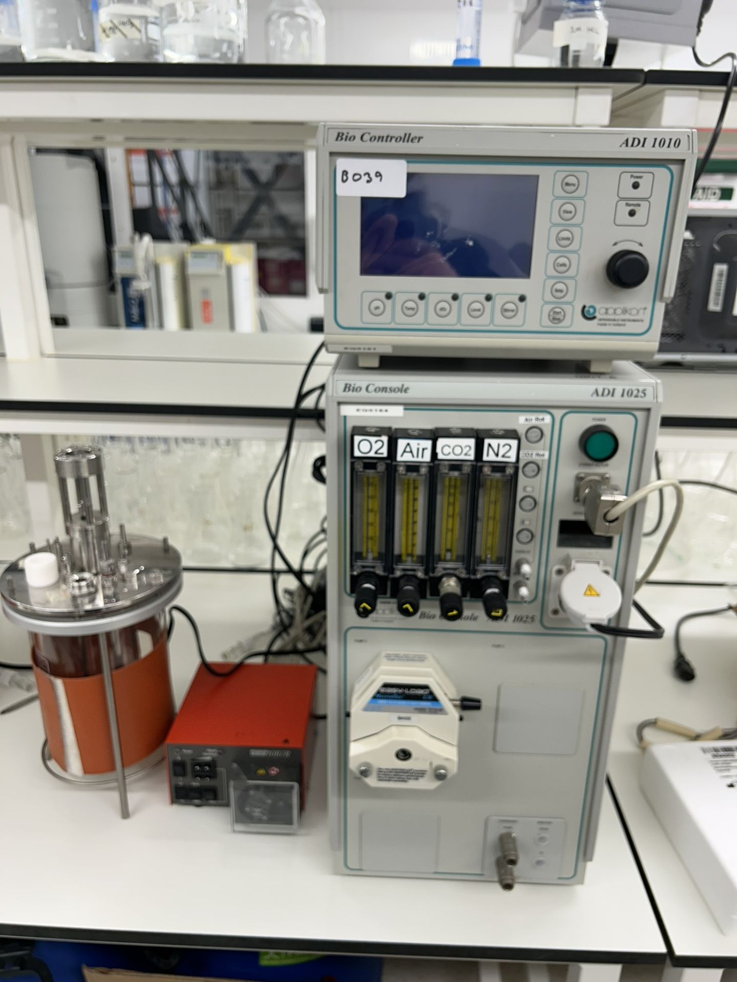 Applikon ADI 1010 Bio Controller & ADI 1025 Bio Console Bioreactor System with Peristaltic Pump