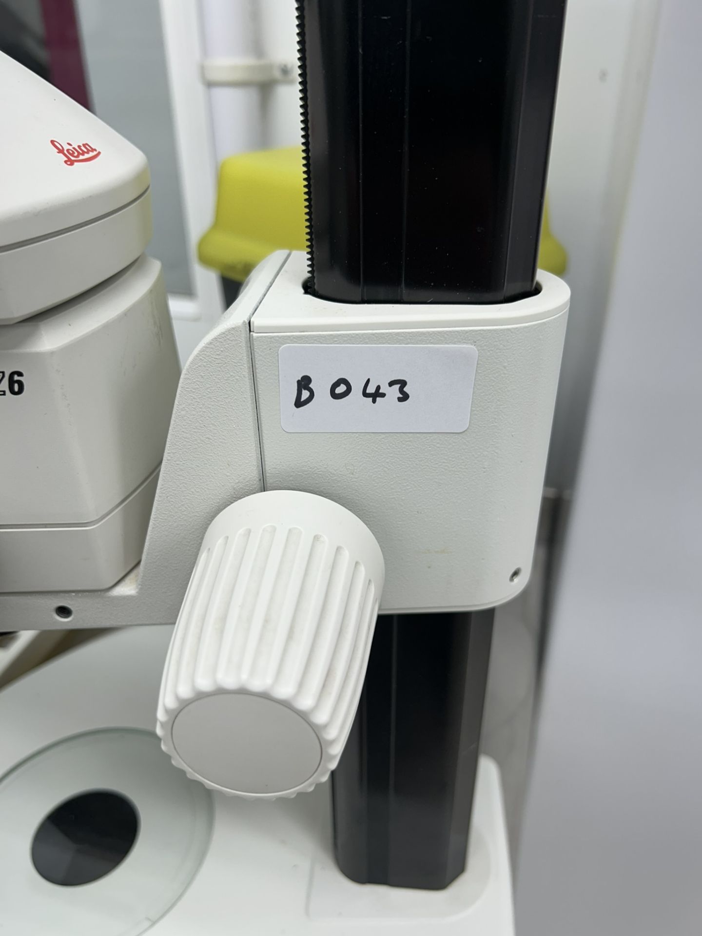 Leica MZ6 Stereo Microscope with Stand and Eyepieces - Image 2 of 6