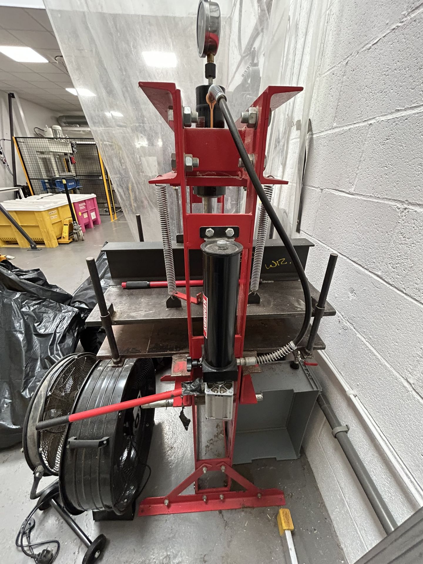 Kennedy 30 Tonne Air Hydraulic Bench Press (Model HBP030) - Image 7 of 7