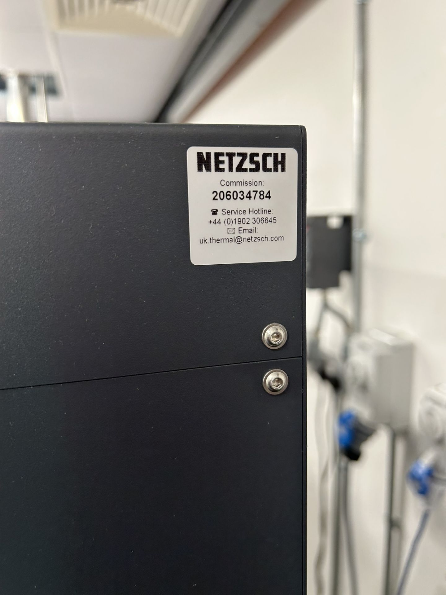 Netzsch HFM 446 Lambda Large Heat Flow Meter with Julabo Recirculating Chiller (2023) - Image 8 of 12