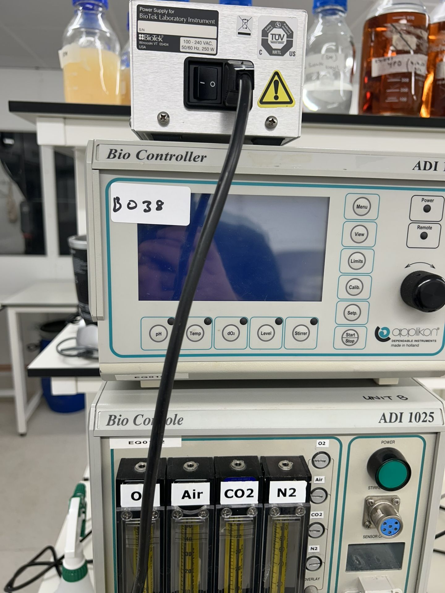 Applikon ADI 1010 Bio Controller & ADI 1025 Bio Console Bioreactor System with Peristaltic Pump