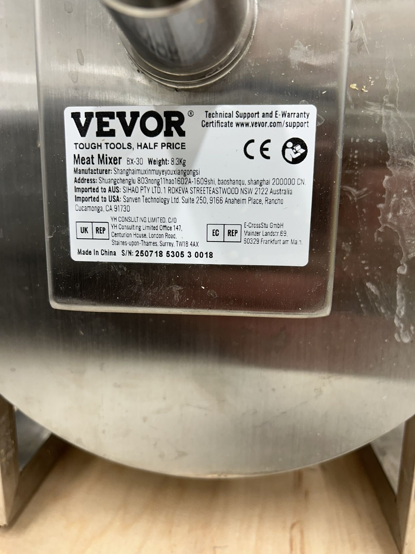 VEVOR BX-30 Stainless Steel Manual Meat Mixer with Stand - Image 4 of 5