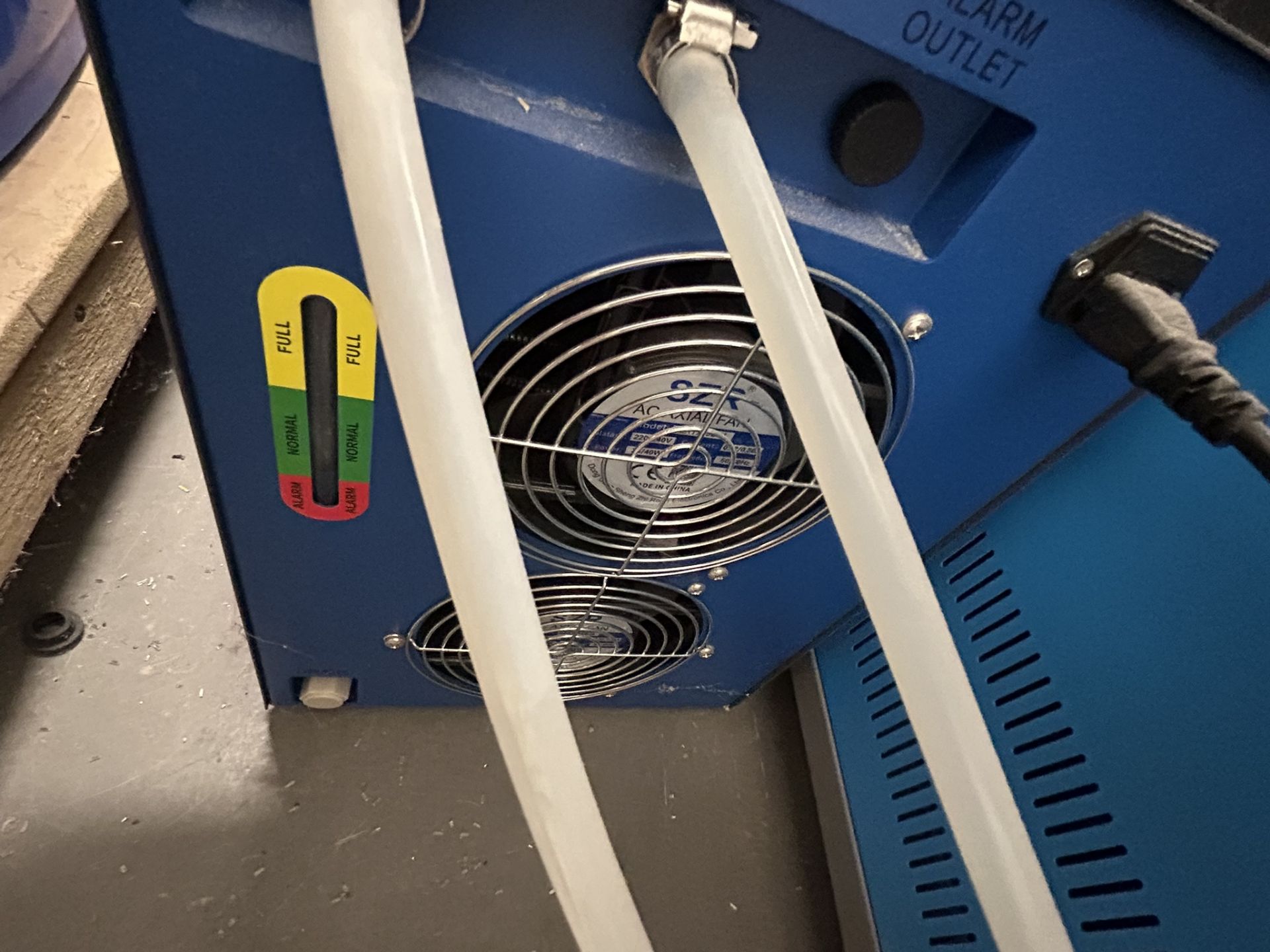 Omtech 80W CO2 Laser Engraving & Cutting Machine + CW-5200 Water Chiller (Complete Setup, 2024) - Image 12 of 14