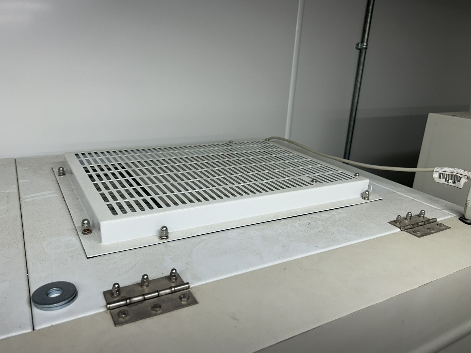 HMC Europe Biosafety Cabinet BSC-700II-I - Image 7 of 7