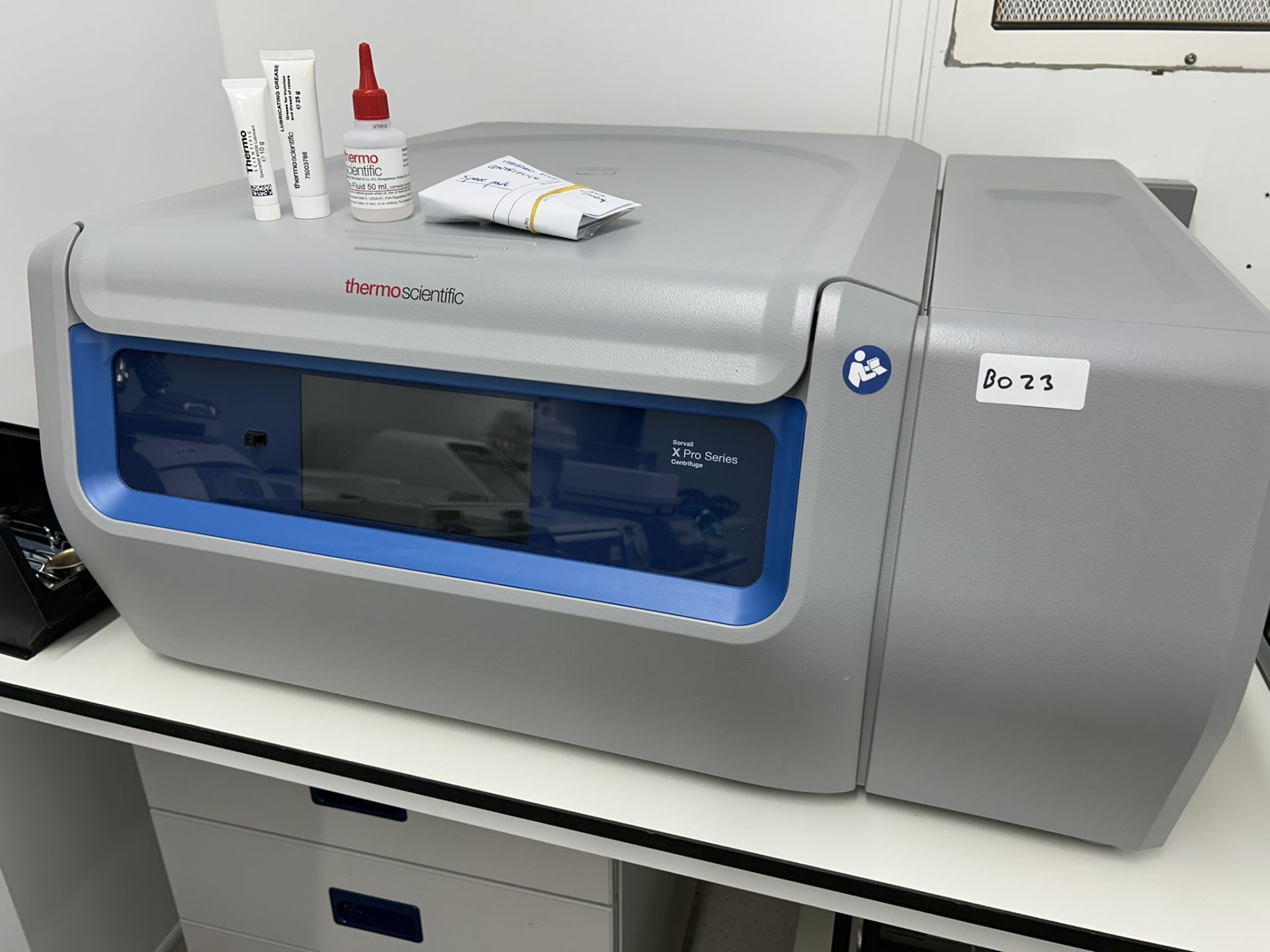 Thermo Scientific Sorvall X4R Pro Refrigerated Centrifuge (X Pro Series)