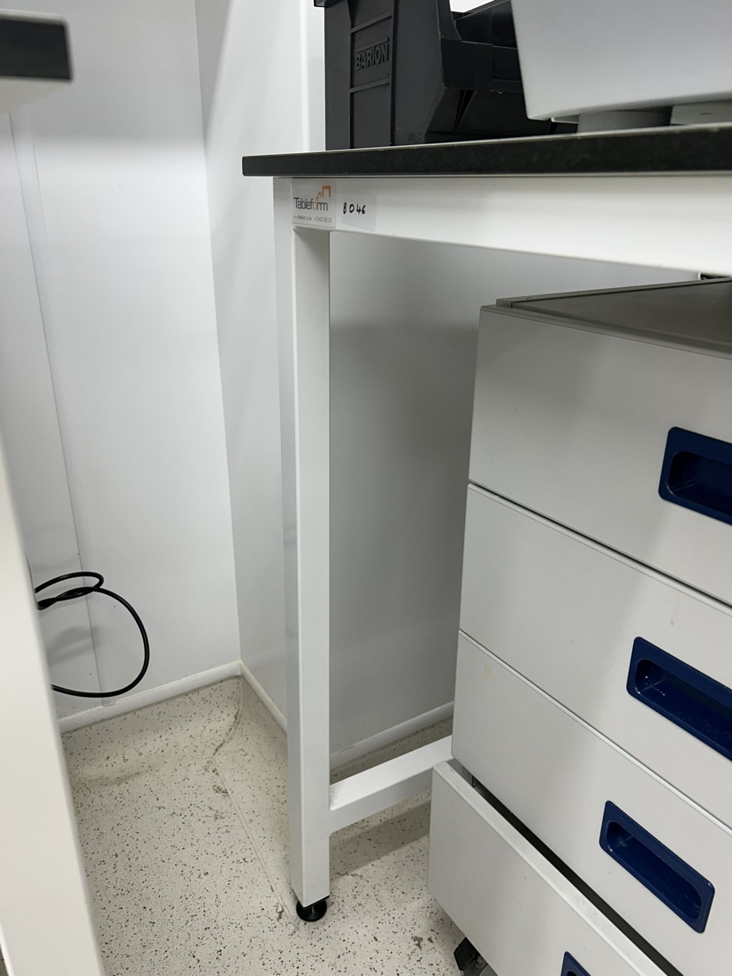 Heavy Duty Laboratory Bench / Work Table – Tableform – Industrial Quality - Image 3 of 3