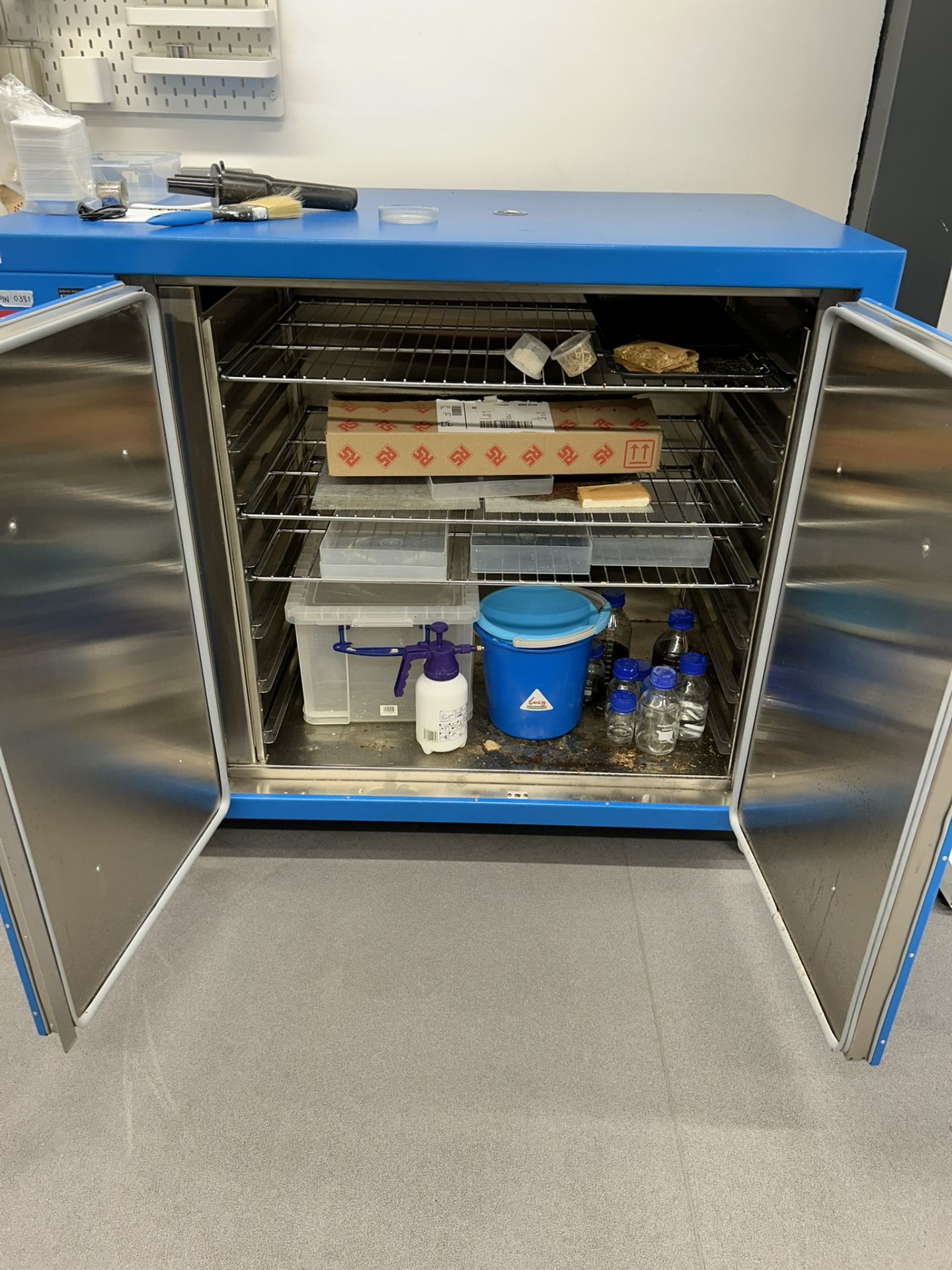Genlab Laboratory Oven LCO/500H/TDIG/SS (2023) – Stainless Interior, 240V – Working - Image 2 of 5