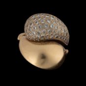A Cartier 18ct yellow gold and diamond 'Yin-Yang' ring, weight: 21 g (+)