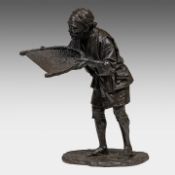 A large bronze Japanese okimono of a man sifting grain, signed, Meiji period (1868-1912), H 71,5 cm