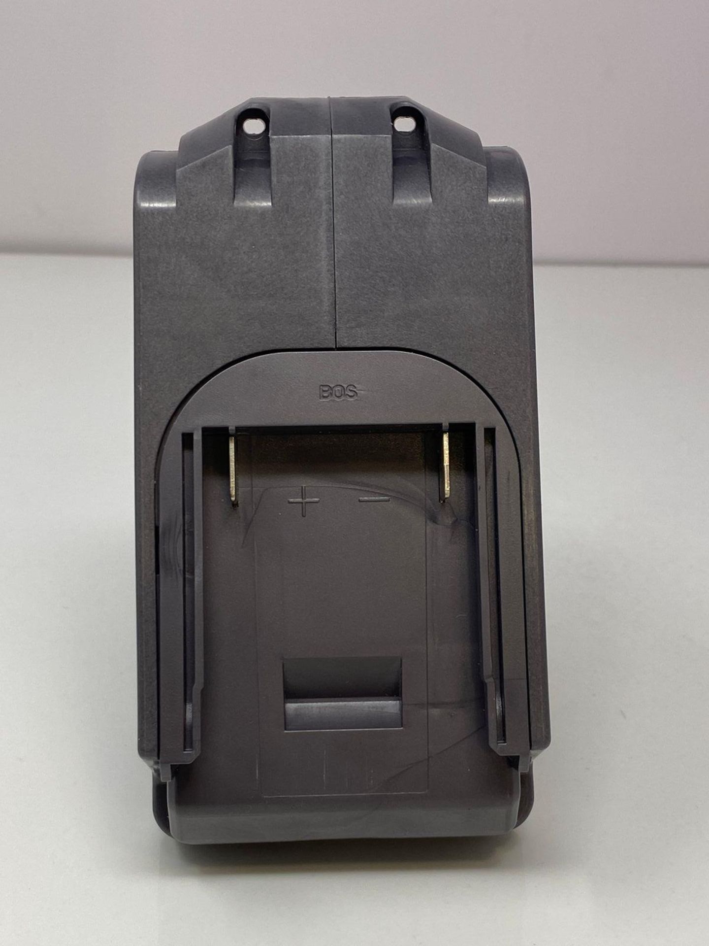 DEWDYS Dyson V10 Battery Adapter for Bosch 18V GBA Battery for Dyson V10 Battery Cyclone V10 Animal - Image 3 of 3