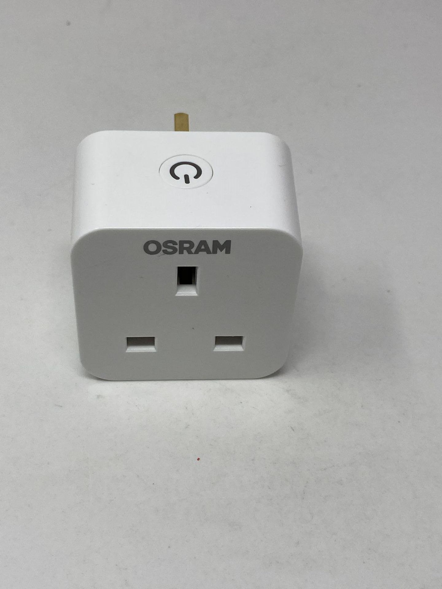 OSRAM SMART+ Indoor Plug UK, smart socket with Matter over WiFi, for integrating traditional device - Image 3 of 4