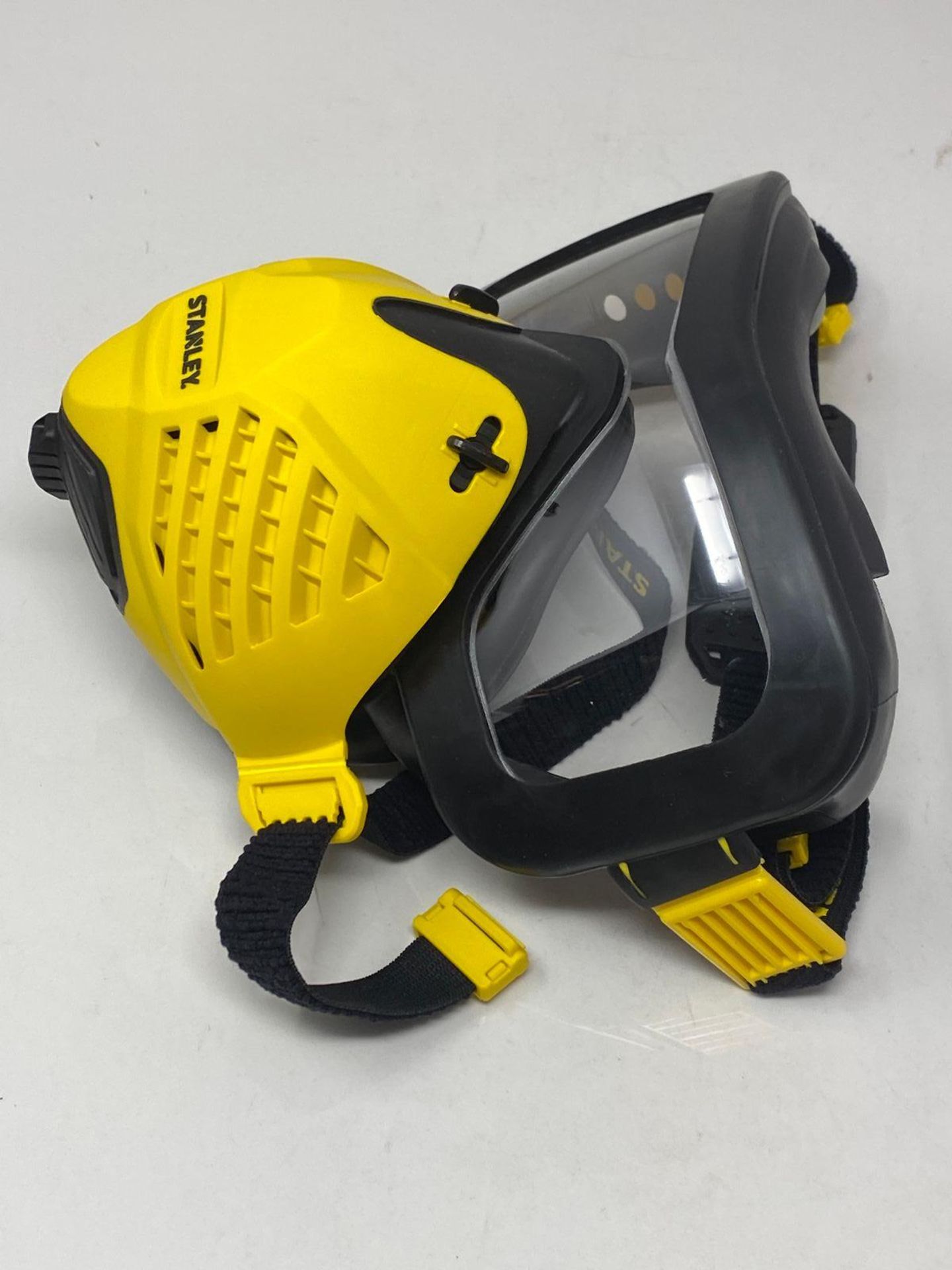 Stanley All-In-One Visor & Dust Mask Respirator - Image 5 of 5