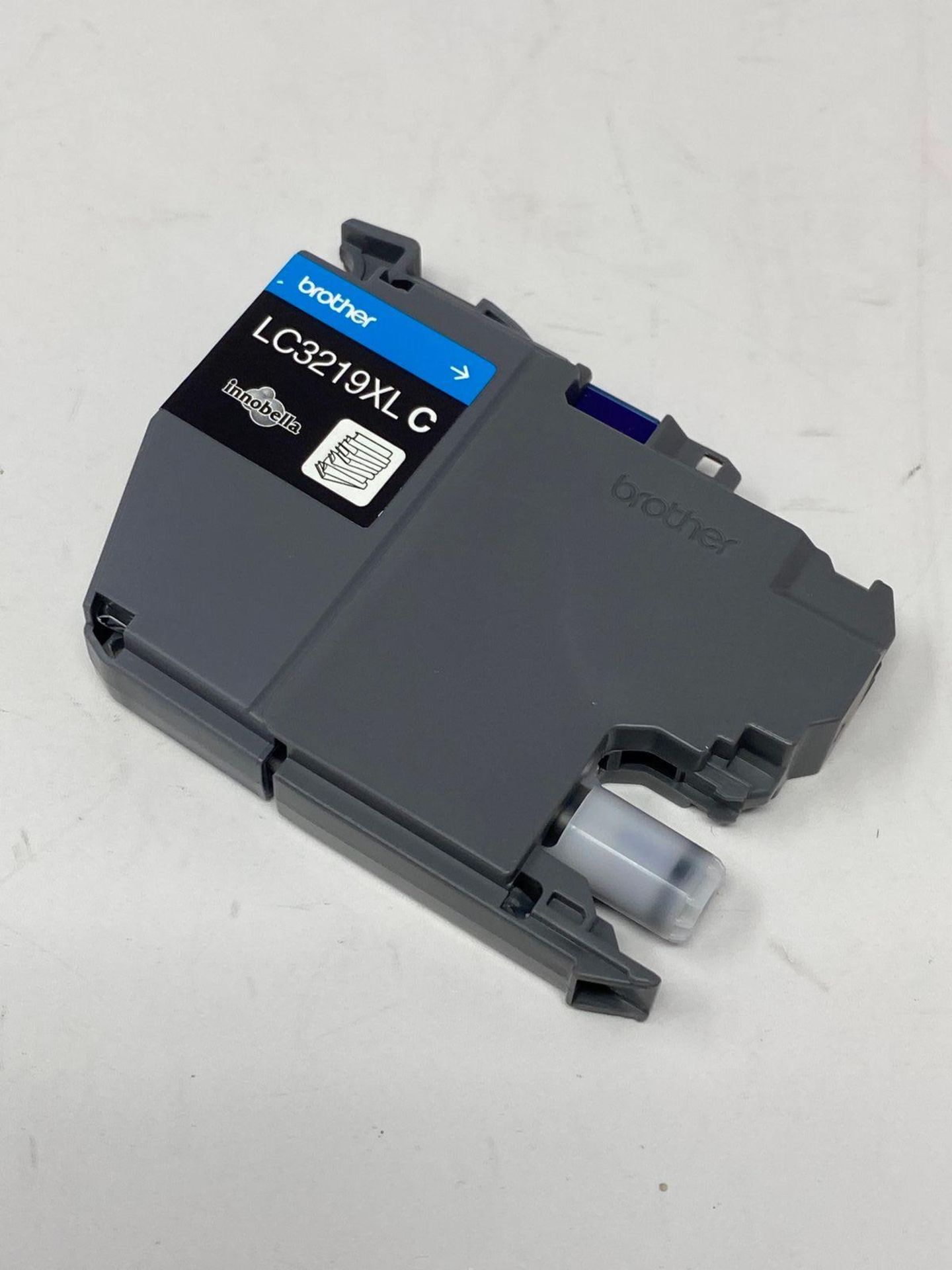 Brother LC-3219XLC Inkjet Cartridge, Cyan, Single Pack, Super High Yield, Includes 1 x Inkjet Cartr - Image 2 of 3