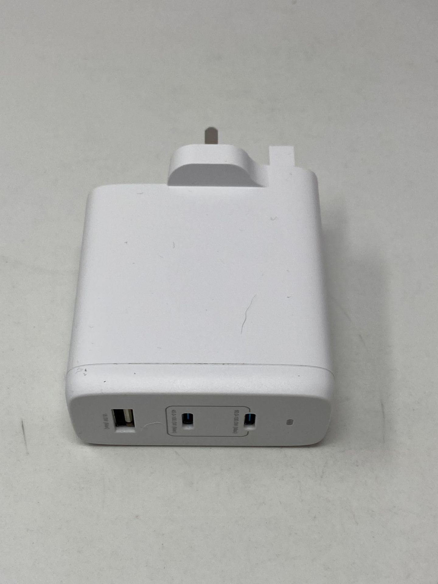 Amazon Basics Fast Charging USB C Nano GaN Wall Charger, 120W 3-Port for Laptops, Tablets, Phones, - Image 4 of 4
