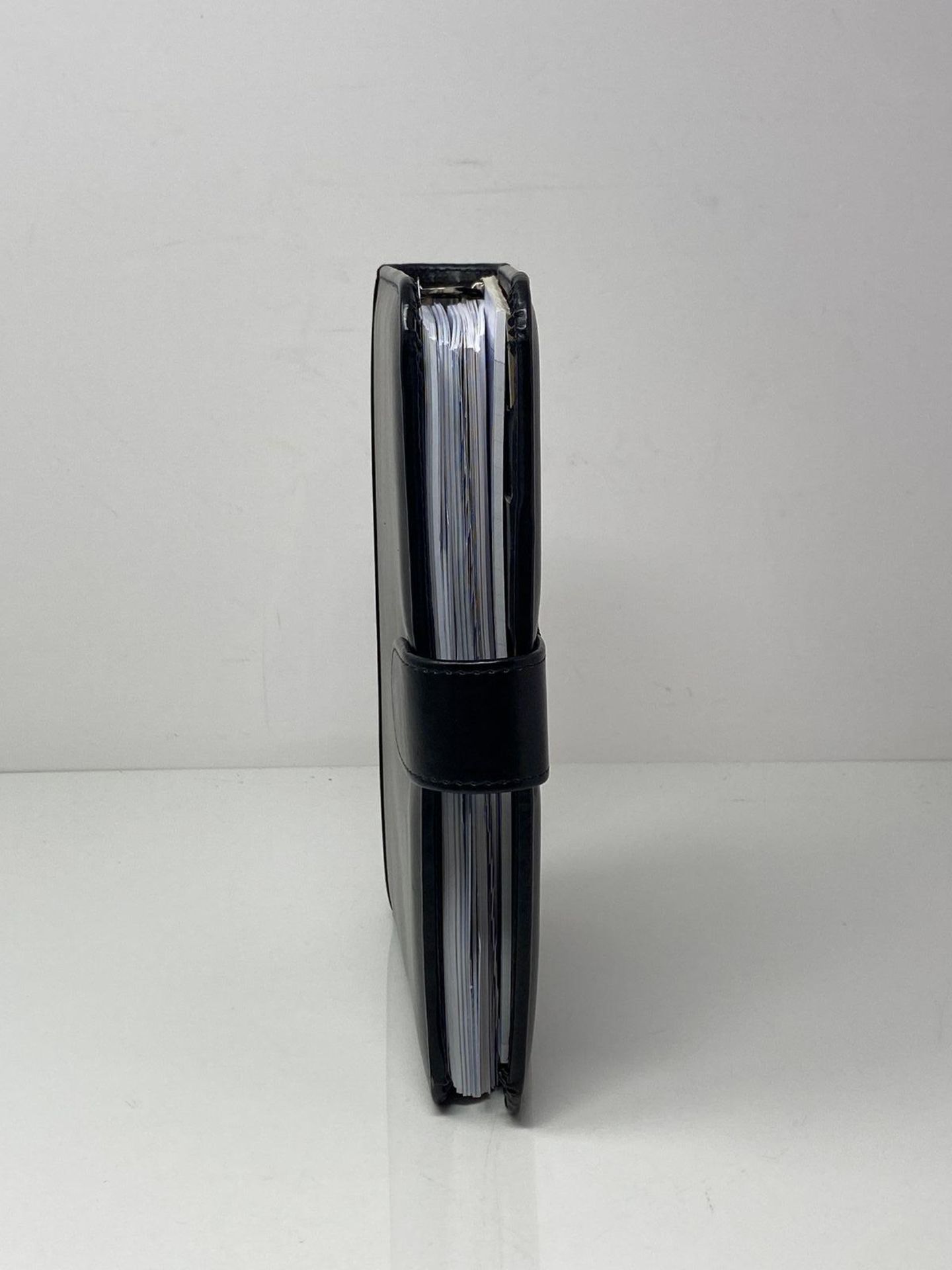 Collins Chatsworth Desk Organiser Week to View 2018 Diary - Black - Image 5 of 5