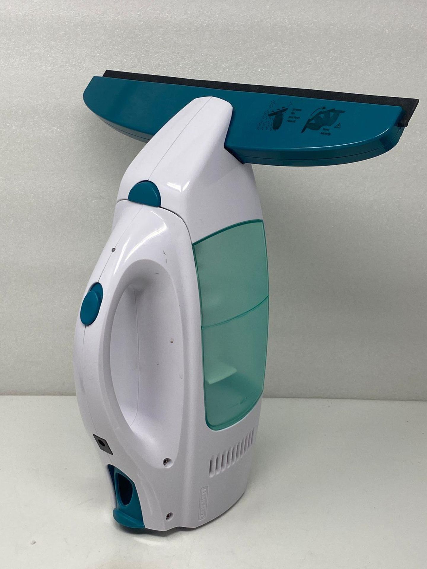 RRP £50.79 - Leifheit Window Vacuum Cleaner, Streak-Free Drying - Image 2 of 3