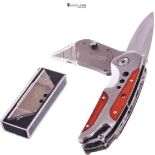 Amtech - 2-in-1 Craft Knife and Folding Utility Knife, Durable and Rust-Proof Stainless Steel, Comf