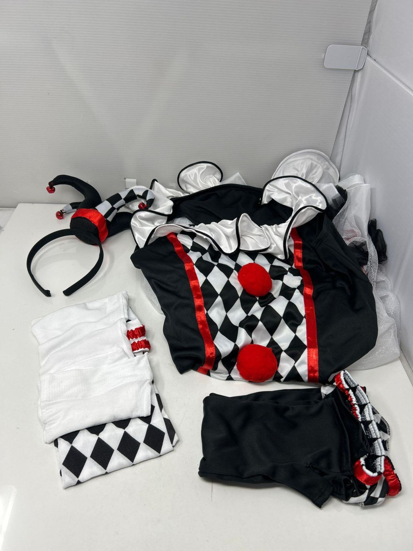 amscan Womens Harlequin Honey Halloween Fancy Dress Costume - Image 3 of 4