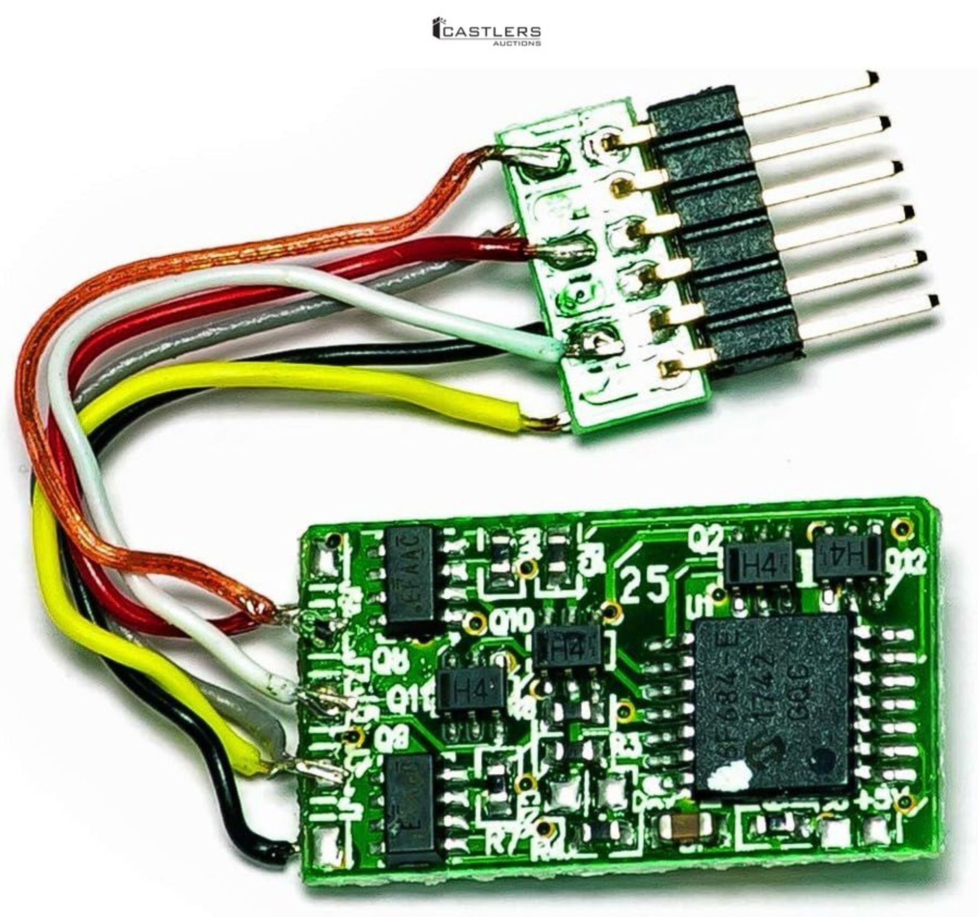 Hornby R7150 Standard 6 pin Decoder - Hornby Accessories for 00 Gauge Track & Train Sets - Compatib