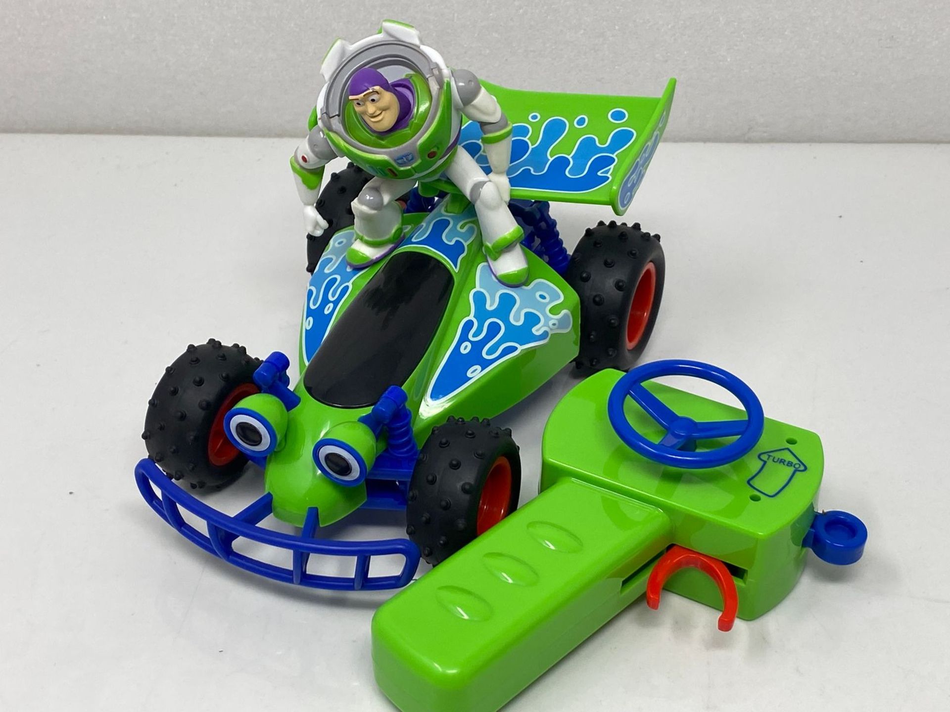 Jada Toys Disney Pixar Toy Story 4 Turbo Buggy W/Buzz Radio Control Vehicle, 2.4 Ghz, 1: 24 - Image 2 of 3