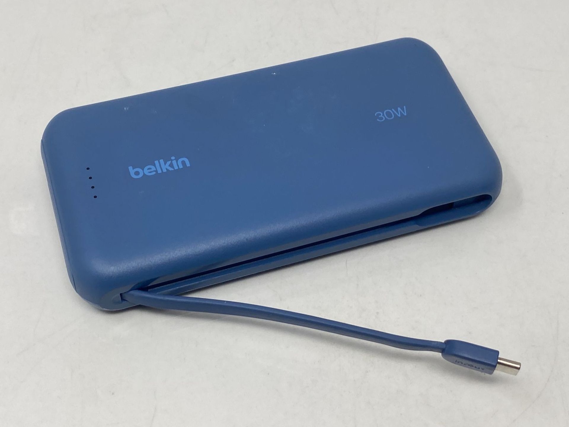 Belkin Portable Charger, Power Bank with Integrated Cable 20K PD 30W - Fast Charging USB-C Power De - Image 2 of 3