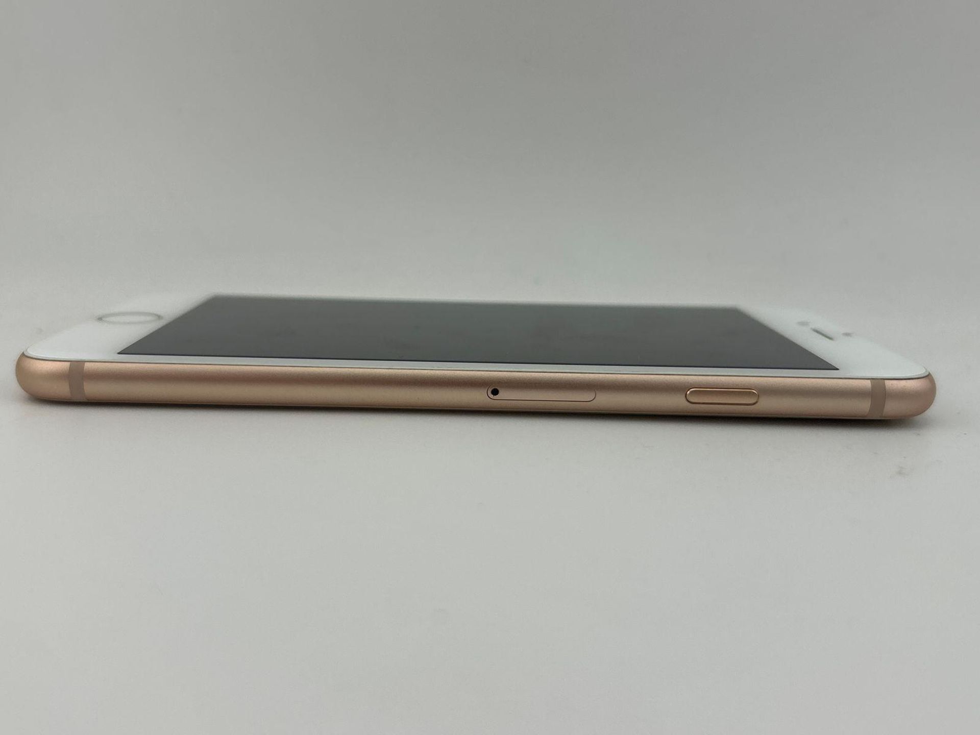 Apple iPhone 8 64GB, Gold, Unlocked - Image 5 of 8