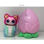 HATCHIMALS Bloomables, Kittyfly Surprise Interactive Toy and Flower with Repeatable Reveal and Tran