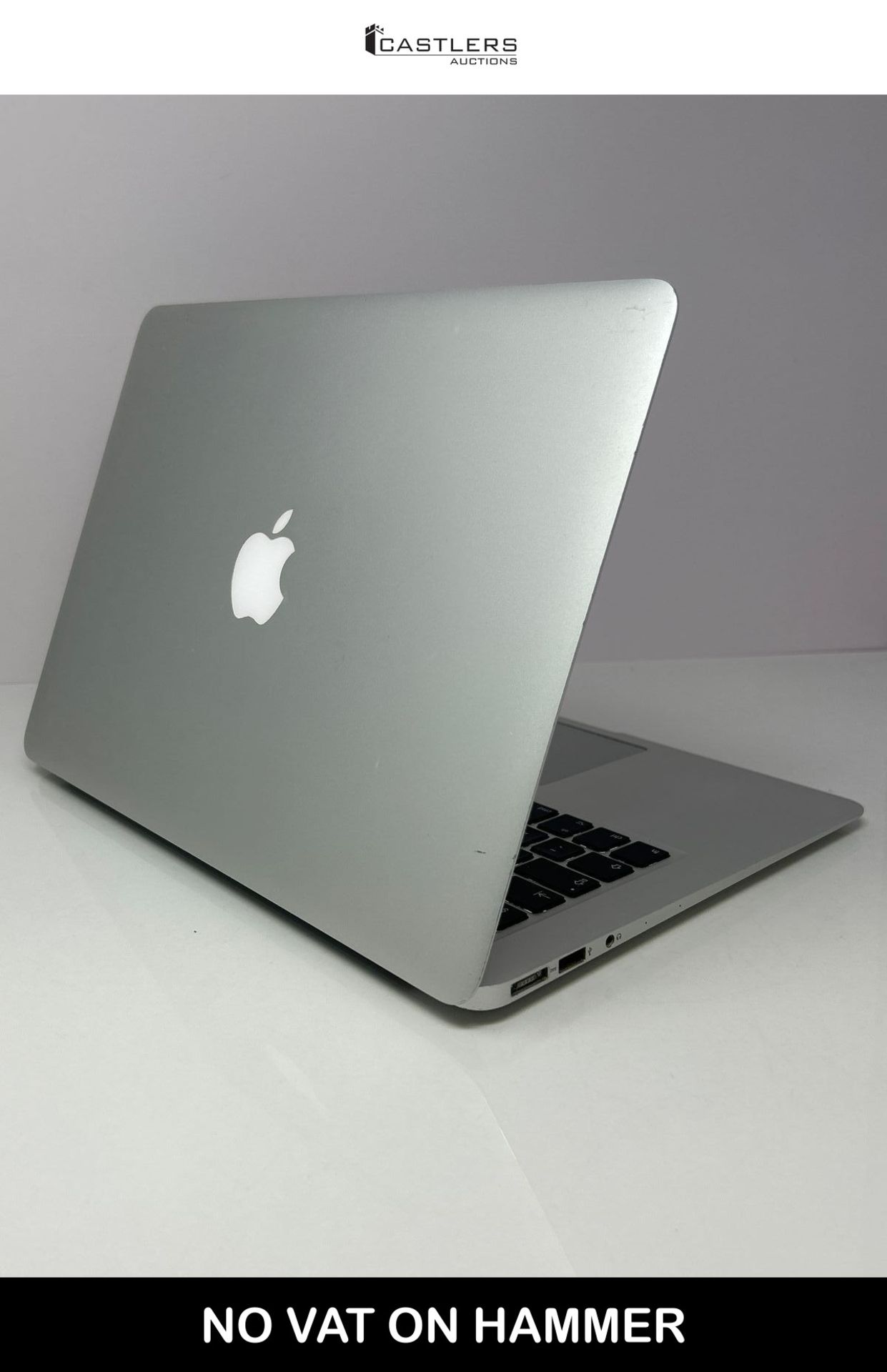 MacBook Air 13" (Mid 2017) - Core i5 1.8 GHz - 8 GB Memory - 128 GB - Intel HD Graphics 6000 - QWER