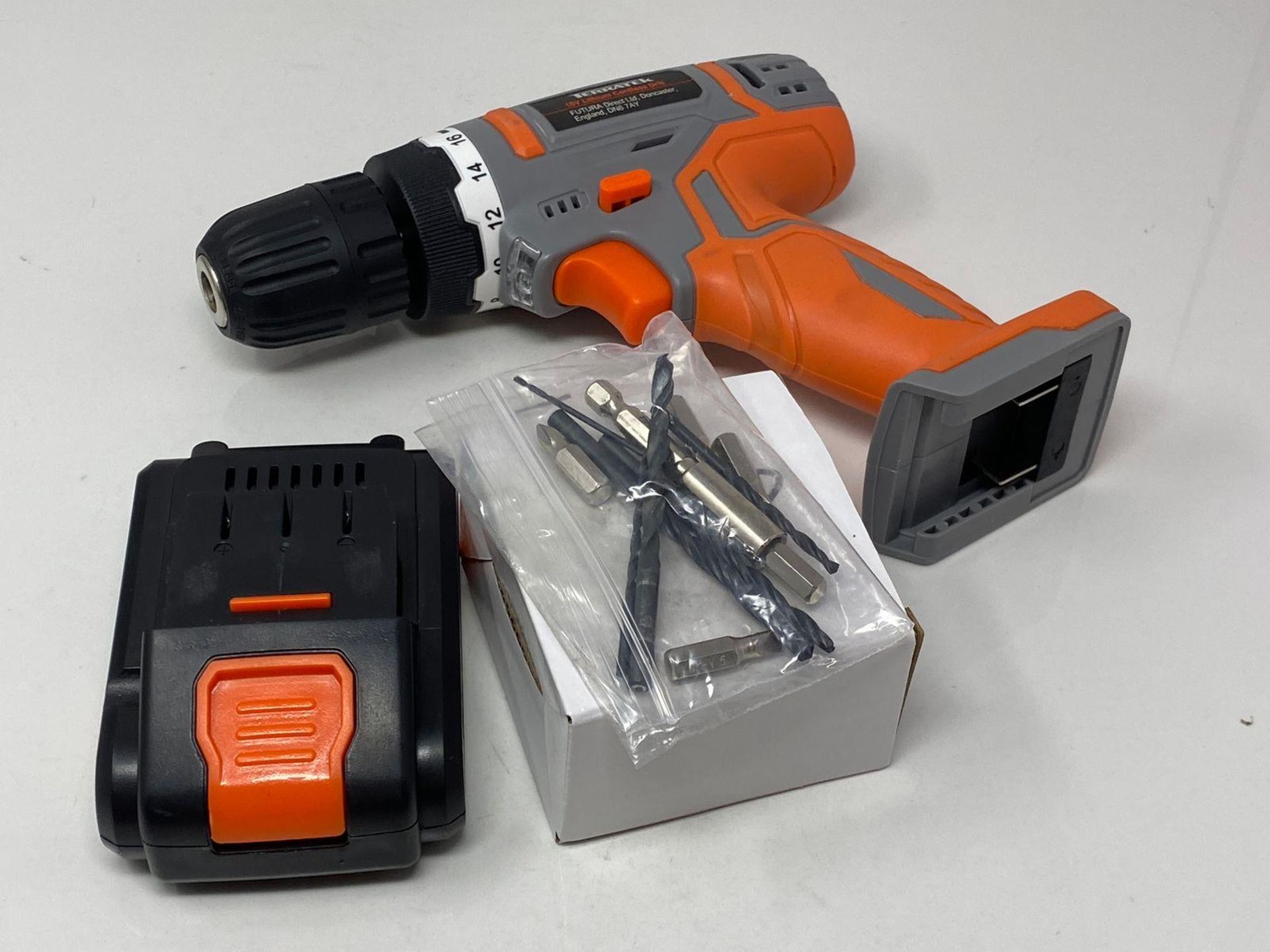 Terratek Cordless Drill Driver 18V Lithium-Ion, 13Pc Electric Screwdriver Set, LED Work Light, Elec - Image 2 of 5