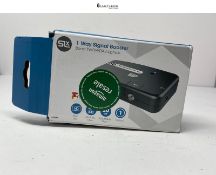 SLx TV Signal Booster Aerial Amplifier, 1 Way Signal Distribution Amplifier with Coax Connections,