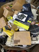 Pallet OF 214 ITEMS - RRP £2748.41 - 52, Silverline, FireAngel, Samsung, Amazon, Sealey