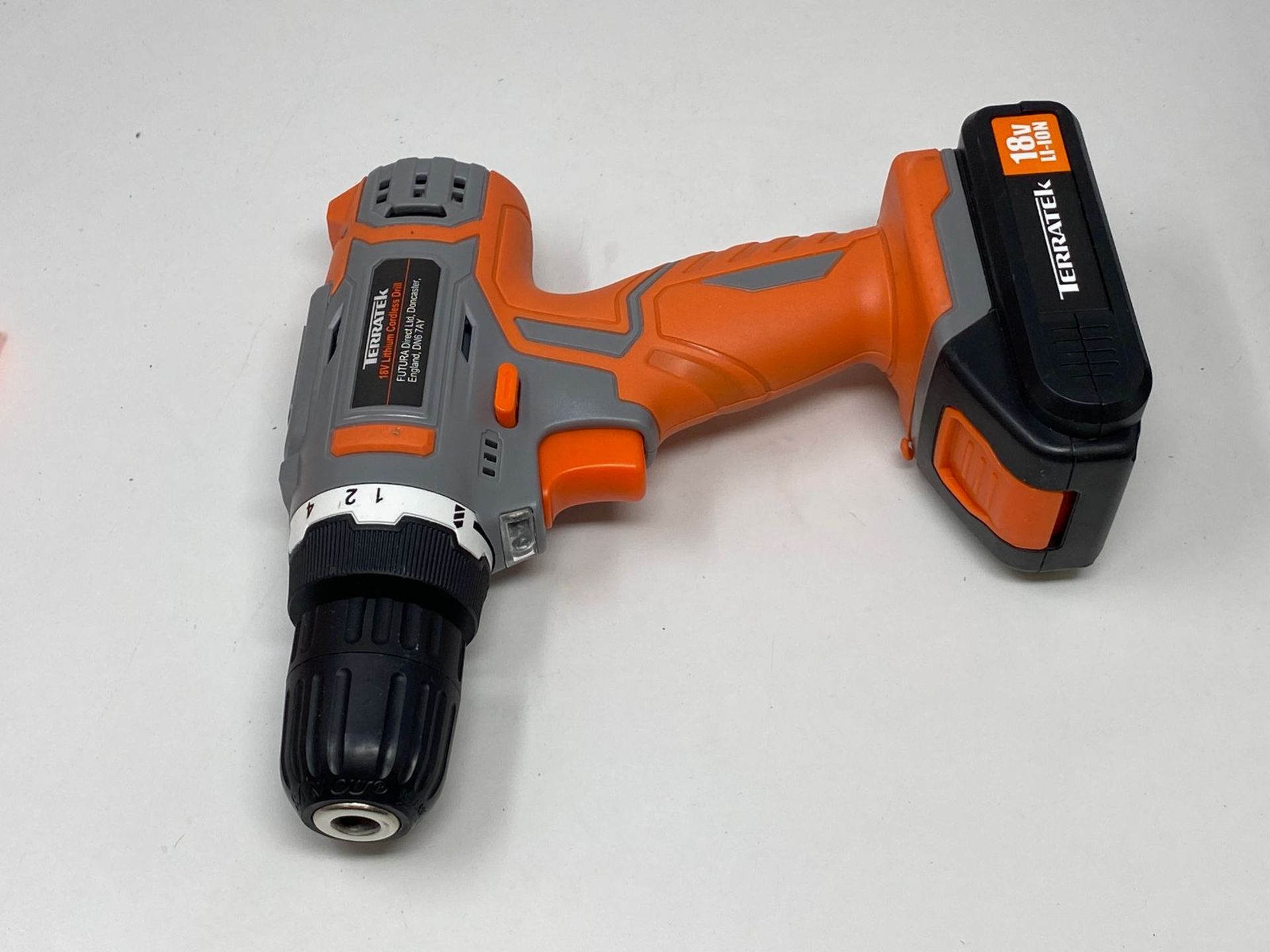 Terratek Cordless Drill Driver 18V Lithium-Ion, 13Pc Electric Screwdriver Set, LED Work Light, Elec - Image 2 of 3