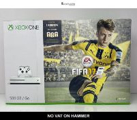 Microsoft Xbox One S - 2 controllers 500 GB
