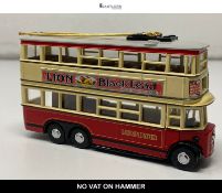 Corgi Classics London United Double Deck Bus Lion Blacklead Advertising Diecast Model