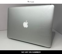 MacBook Air 13" (Mid-2017) - Core i5 1.8 GHz - 8 GB Memory - 128 GB - Intel HD Graphics 6000 - QWER