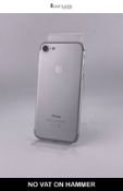Apple iPhone 7 32GB, Silver, Locked O2