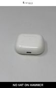 Apple AirPods 3 - Wireless charging case
