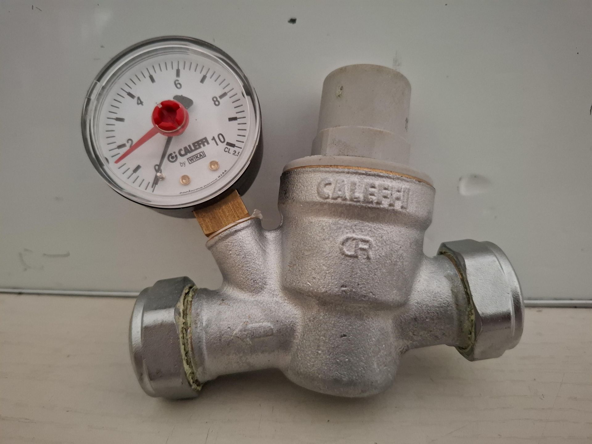 40 X CALEFFI PRESSURE REDUCING VALVES 22MM - 533851