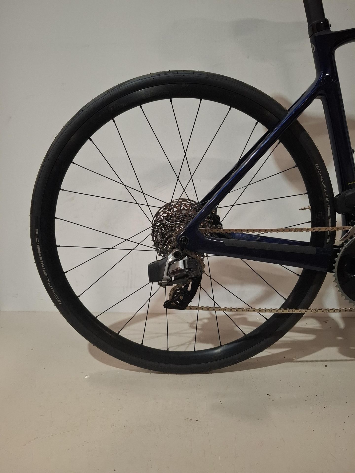 SCOTT ADDICT E-RIDE 20 MODEL: 286544 SIZE: M ORIG RRP: £4,999 ADDICT RC ...